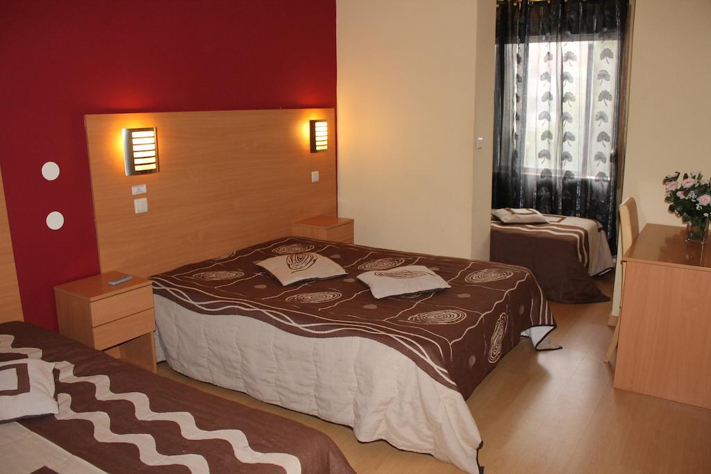 Guest House Estrela Porto Szoba fotó